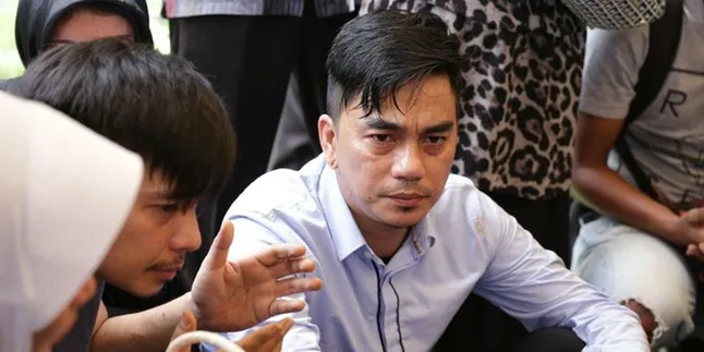 Bagi Almarhum Ayah, Enda Ungu Adalah Trouble Maker