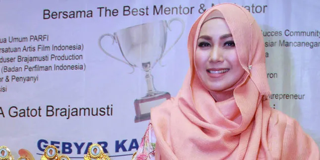 Bagi Puput Melati, Agama Punya Peran Penting Untuk Mendidik Anak