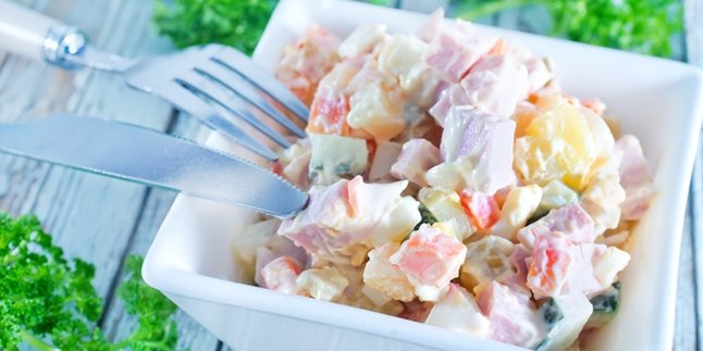 Bahan Dan Cara Membuat Salad Buah, Lengkap Beserta Bahan Dan Tips Memilih Buah!