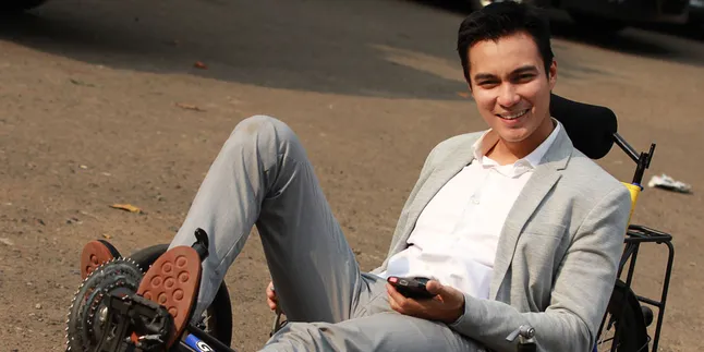 Baim Wong Bangga Bisa Jadi Soekarno Lagi