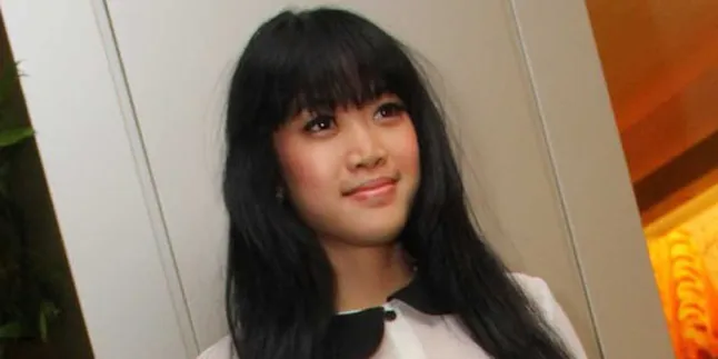 Baju Widy Vierra Hampir Transparan