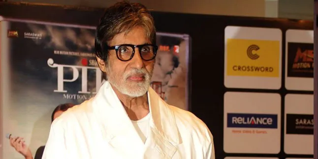 Bak Adegan Film, Sikap Baik Amitabh Bachchan Ini Nyata Apa Adanya Bak Adegan Film, Sikap Baik Amitabh Bachchan Ini Nyata Apa Adanya
