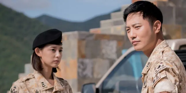 Bak Pasangan Dunia Nyata, Jin Goo Super Perhatian ke Kim Ji Won