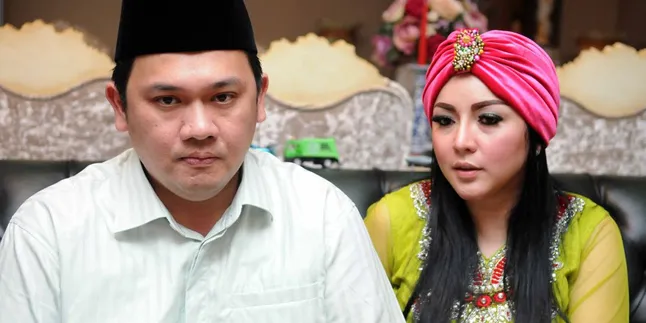 Bakal Hajar Ahmad Dhani, Farhat Abbas Siapkan Tuntutan Rp 54 M Bakal Hajar Ahmad Dhani, Farhat Abbas Siapkan Tuntutan Rp 54 M