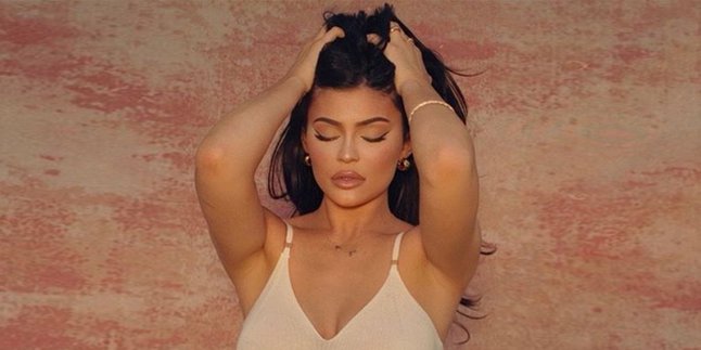 Reply to Body Shaming Comment, Kylie Jenner's Response is Short But Pointed