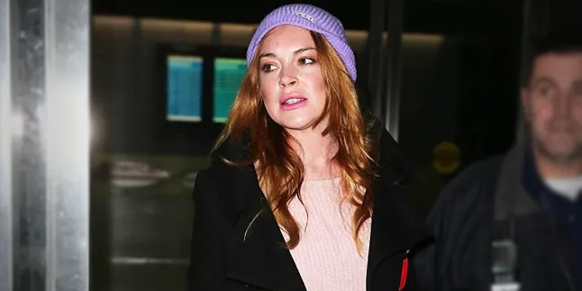 Bangkrut, Lindsay Lohan Mencuri & Tak Bisa Bayar Uang Sewa Rumah Bangkrut, Lindsay Lohan Mencuri & Tak Bisa Bayar Uang Sewa Rumah