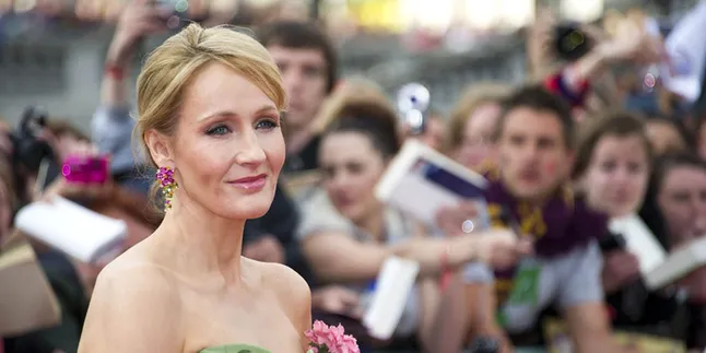 Banyak Gadis Ngefans Draco Malfoy, JK Rowling Risih