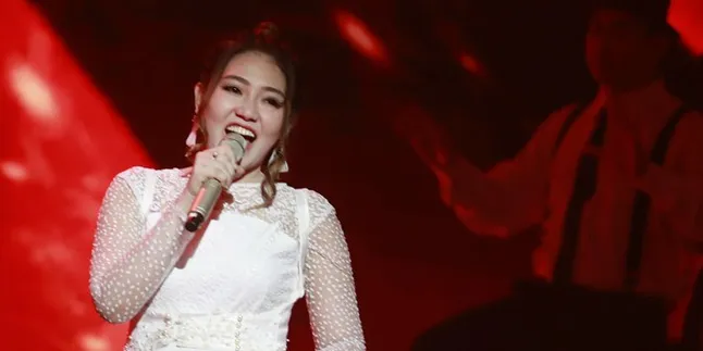 Banyak Yang Salah Fokus, Via Vallen Tanggapi Kamar Tempat Rayakan Ultah