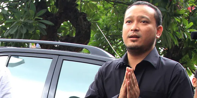 Banyu Biru dan Seniman Dorong Revolusi Mental Jokowi