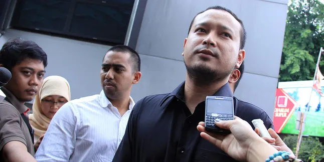 Banyu Biru Kawal Jokowi Debat