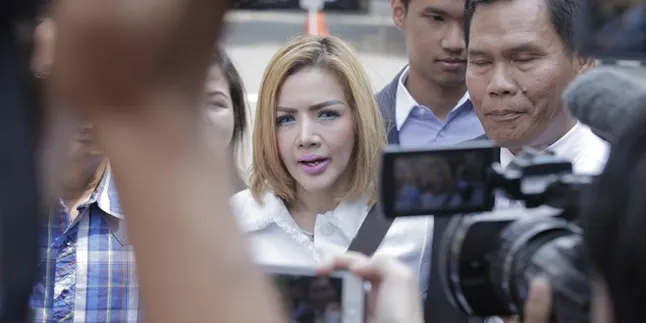 Barbie Kumalasari Jarang Keluar Rumah, Takut Hitam Karena Panas? Barbie Kumalasari Jarang Keluar Rumah, Takut Hitam Karena Panas?