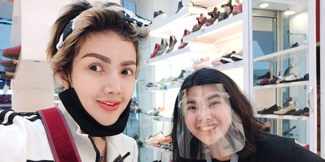 Barbie Kumalasari Selfie with Her Rarely Exposed Daughter, Praised as Beautiful by Netizens