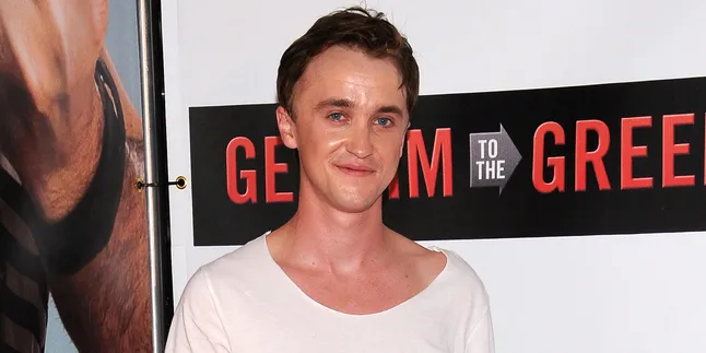 Bareng Kate Mara, Tom Felton Bakal Jadi Seorang Pelatih Anjing