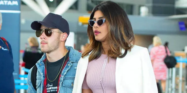 Baru 2 Bulan Pacaran, Nick Jonas & Priyanka Chopra Dikabarkan Tunangan