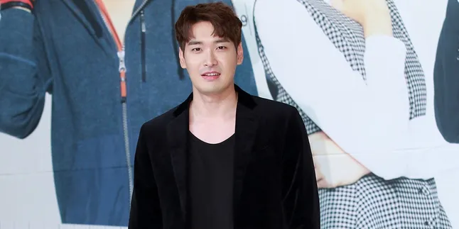 Baru 2 Tahun Menikah, Bintang Tampan 'Oh My Venus' Ini Cerai Baru 2 Tahun Menikah, Bintang Tampan 'Oh My Venus' Ini Cerai