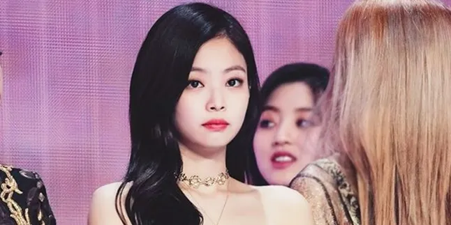 Baru 7 Bulan, Akun Instagram Jennie BLACKPINK Raih 12 Juta Lebih Followers! Baru 7 Bulan, Akun Instagram Jennie BLACKPINK Raih 12 Juta Lebih Followers!
