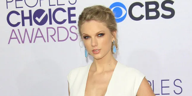 Baru Putus, Taylor Swift Beri Kejutan di Nikahan Penggemarnya