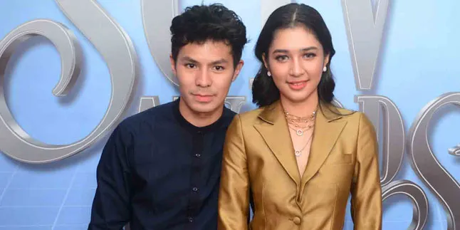 Baru Saja Jadian, Mikha Tambayong & Fero Walandouw Mendadak Putus Baru Saja Jadian, Mikha Tambayong & Fero Walandouw Mendadak Putus