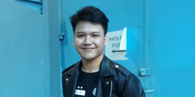 Baru Sebulan Pacaran, Nadine Syahria Sudah Yakin Pada Ilham Smash