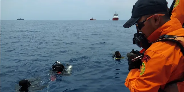 Basarnas Mencari Lokasi Black Box Lion Air JT 610, Hingga Kini Belum Ditemukan