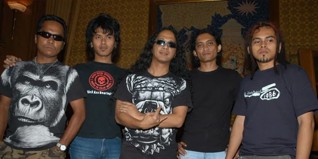 Bassis Kembali, Roxx Makin Percaya Diri
