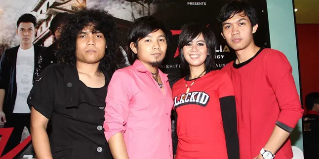 Bassis Zivilia Keluar, Sementara Posisinya Diisi Oleh Wanita Cantik