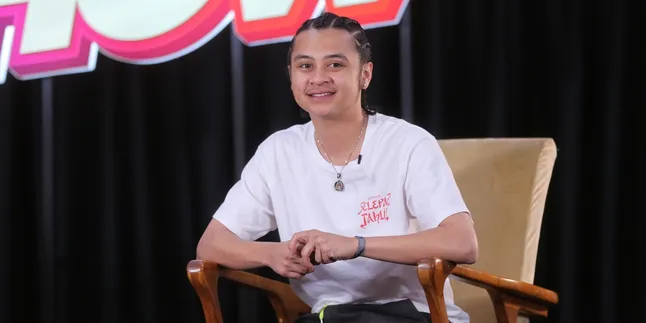 Bastian Steel Ungkap Tantangan Belajar Bahasa Jawa di 'SELEPAS TAHLIL', Sempat Jadi Gunjingan Saat Reading