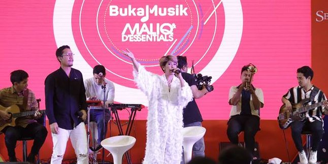 Bawakan 10 Lagu, Maliq & D'Essentials Meriahkan Acara Video Xperience