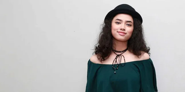 Bawakan 'Begadang' Rhoma Irama, Wizzy Belajar Dari Ariana Grande