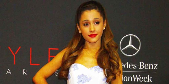 Bawakan 'Best Mistake', Ariana Grande - Big Sean Umbar Kemesraan