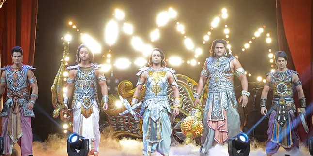 Bayar Jutaan, Fans 'Mahabharata' di Bali Cuma Lihat Layar Tancap