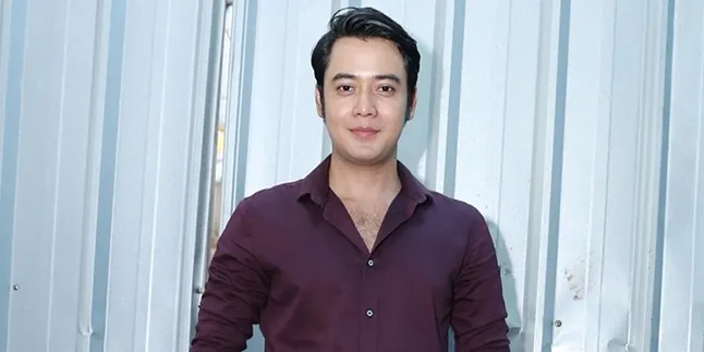 Bebas Penjara, Kriss Hatta Pamer Rumah Baru Bergaya Modern di Tangerang