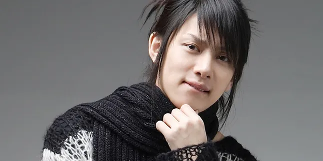 Bebas Wamil, Heechul Siap Sebar 100 Foto di Instagram Hari Ini!