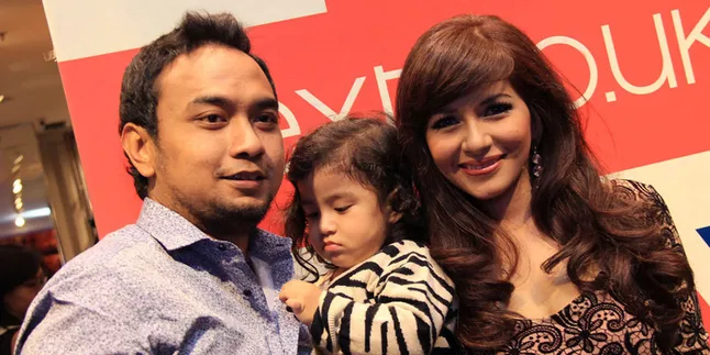 Bebi Romeo - Meisya Siregar Bagi Tips Romantis Bebi Romeo - Meisya Siregar Bagi Tips Romantis