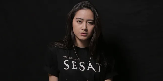 Beda Dari Karakter Asli, Laura Theux Berjuang Perankan Tokoh Utama di Film 'SESAT'