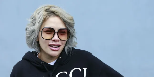 Beda dari Mantan, Nikita Mirzani Ungkap Sifat Pacar Bulenya yang Bikin Jatuh Hati Beda dari Mantan, Nikita Mirzani Ungkap Sifat Pacar Bulenya yang Bikin Jatuh Hati