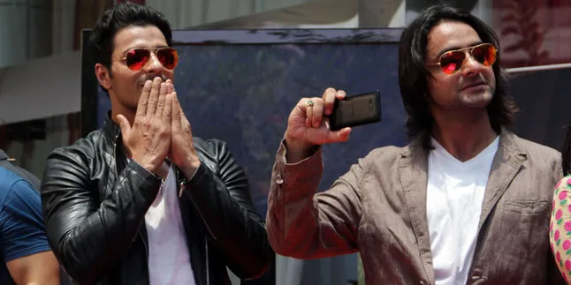 Beda Jauh, Penampilan Baru Vin Rana dan Rohit Bak Bumi - Langit Beda Jauh, Penampilan Baru Vin Rana dan Rohit Bak Bumi - Langit