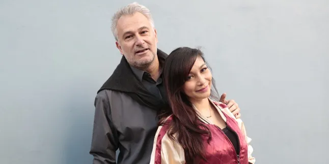 Beda Usia 20 Tahun Dengan Christian Bradach , Ini Kata Baby Margaretha Beda Usia 20 Tahun Dengan Christian Bradach , Ini Kata Baby Margaretha