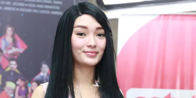 Begini Cara Zaskia Gotik Jaga Kesehatan di Bulan Ramadan Begini Cara Zaskia Gotik Jaga Kesehatan di Bulan Ramadan