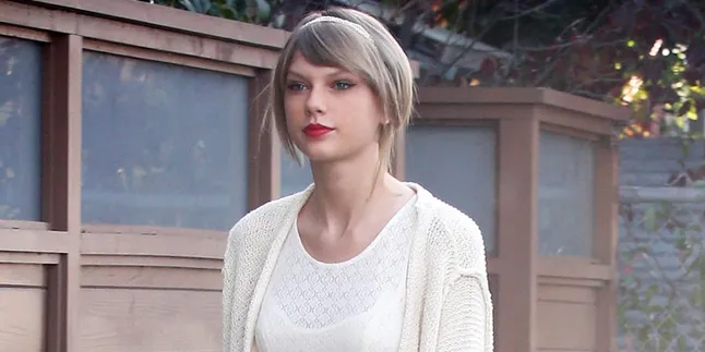Begini Ketika Taylor Swift Nggak Sengaja Bertemu Harry Styles Begini Ketika Taylor Swift Nggak Sengaja Bertemu Harry Styles