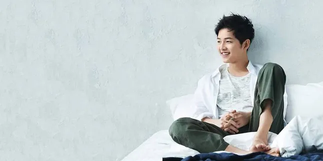 Behind The Scene Pemotretan Song Joong Ki, Nyata Gantengnya Behind The Scene Pemotretan Song Joong Ki, Nyata Gantengnya