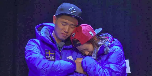 Behind The Scene Syuting 'Running Man', Gary - Song Ji Hyo Mesra Behind The Scene Syuting 'Running Man', Gary - Song Ji Hyo Mesra