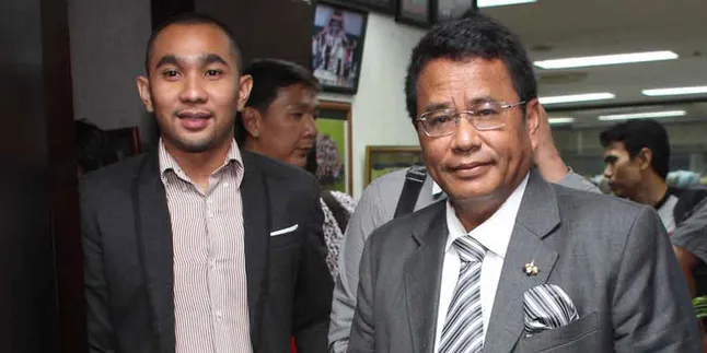 Bela Enji, Hotman Paris Hutapea Dapat Avanza? Bela Enji, Hotman Paris Hutapea Dapat Avanza?