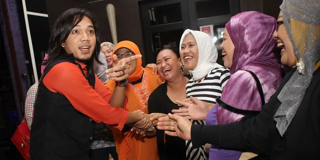 Belajar Dari Pengalaman, Zian Zigaz Hati-Hati Pada Wanita