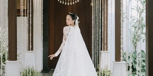 Belajar Relationship Goals dari Maudy Ayunda, Nggak Banyak Drama Langsung Mantap Menuju Pelaminan Belajar Relationship Goals dari Maudy Ayunda, Nggak Banyak Drama Langsung Mantap Menuju Pelaminan