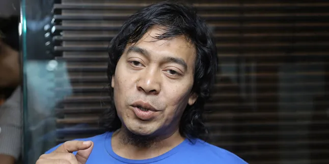 Beli Rantang Baru, Ini Persiapan Komeng Sambut Bulan Ramadan Beli Rantang Baru, Ini Persiapan Komeng Sambut Bulan Ramadan