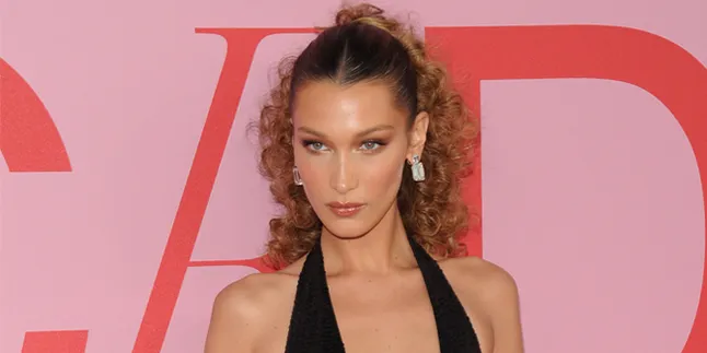 Bella Hadid Mendadak Blonde, Gaya Barunya Bikin Pangling!