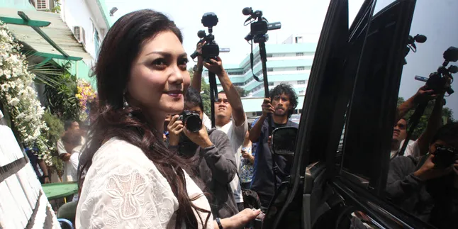 Bella Saphira: Beruntung Suami Pernah Nikah