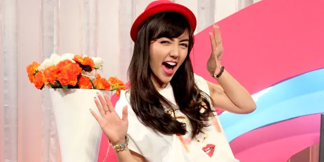 Bella Shofie: Nyanyi Lebih Enak, Duitnya Cepet