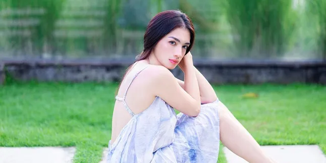 Belum Ada Keinginan Untuk Punya Pasangan Lagi, Angel Karamoy: Perhatian Bisa Dari Siapa Aja Belum Ada Keinginan Untuk Punya Pasangan Lagi, Angel Karamoy: Perhatian Bisa Dari Siapa Aja